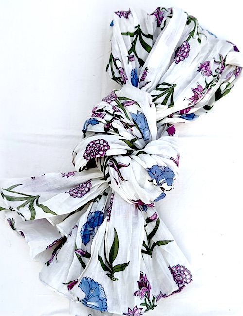 Akvileja bomullsscarf