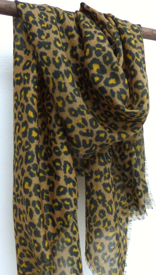 Leopard ullscarf