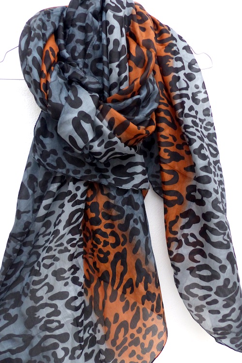 Leopard silkescarf XL