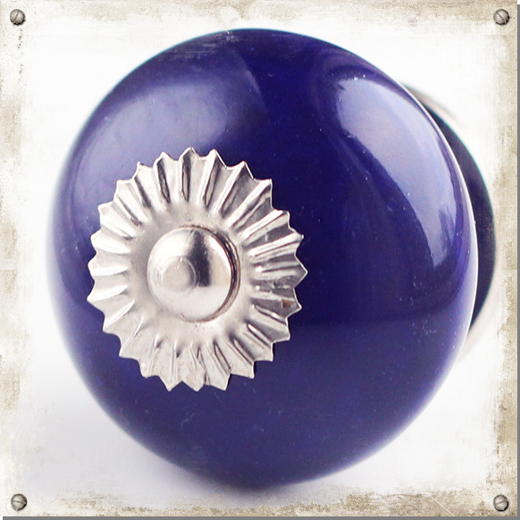 Monochromatic round knob, midnight blue Nillas
