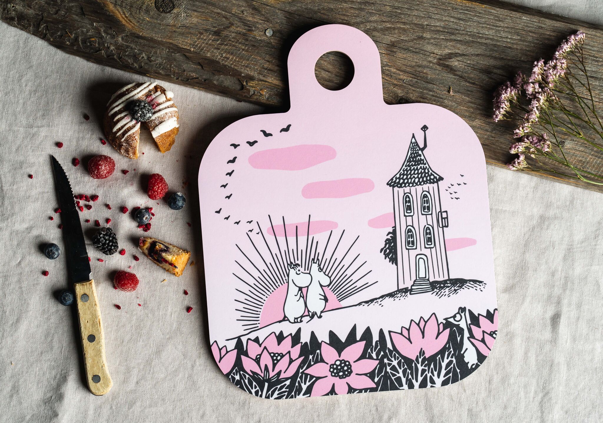 Mumin Skärbräda - Friendship (Olika fram & baksida) - 2