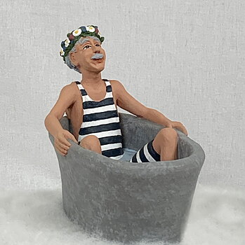 Karl-Anton i badet - Figurin -  Erkers Marie Persson