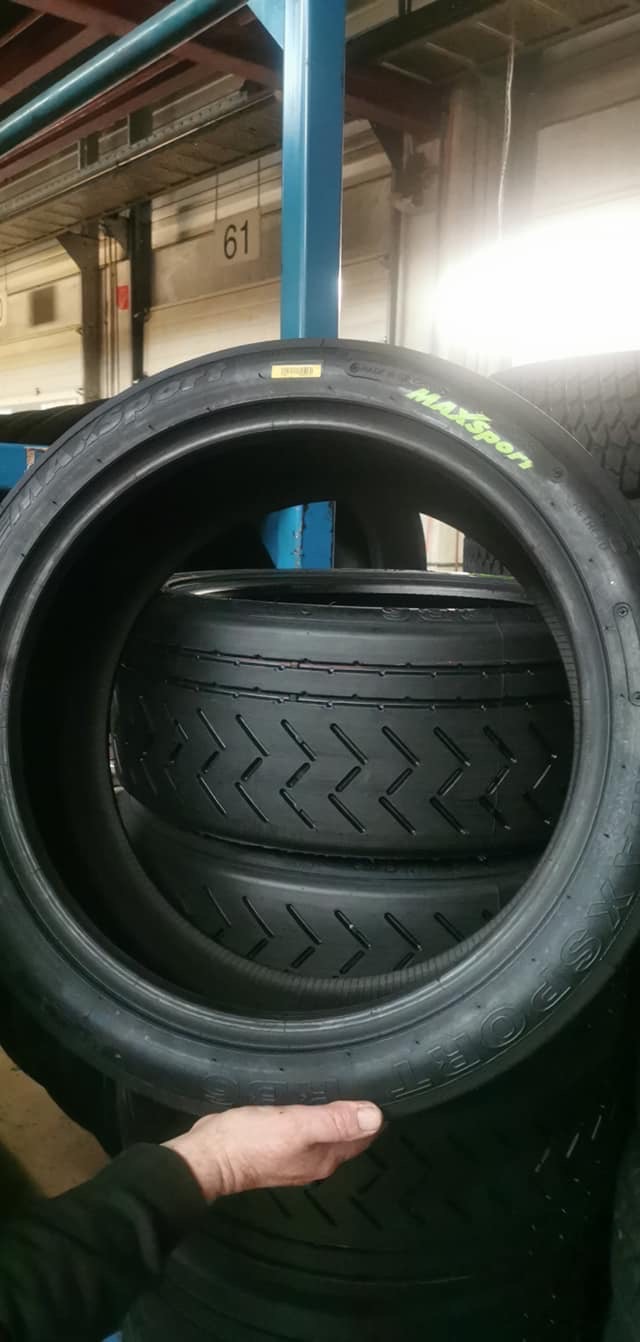 Rallydäck MaxSport RB6  ,  225/45-17 Förstärkt sida , Godkända för Rally  - 3