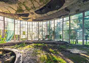 Old café in Abkhazia 1000 Bitar Schmidt