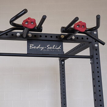 Multi Grip Chin Up tillsats till SPR1000