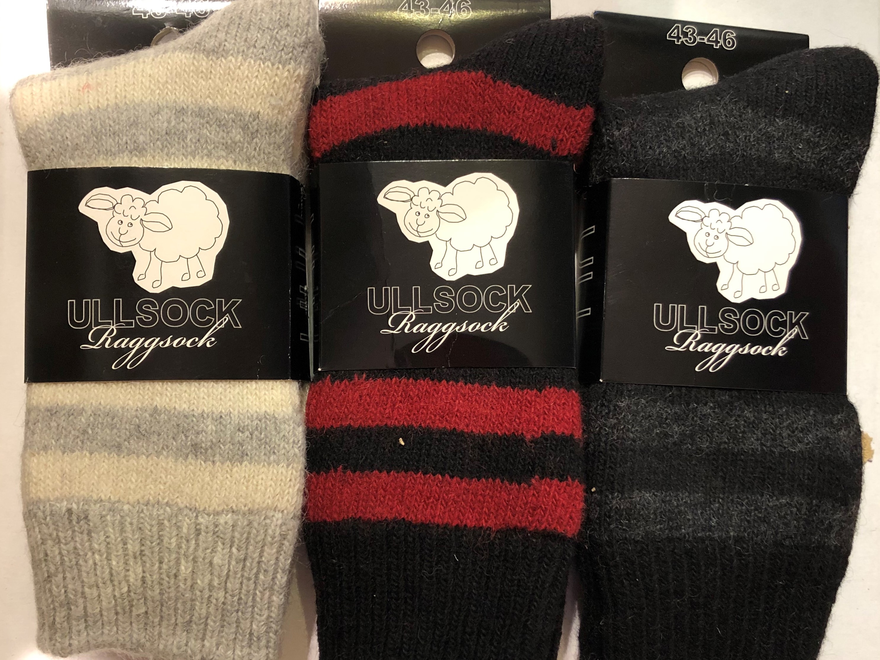 Raggsock randig 1 par 120:-, 3 par 300:-
