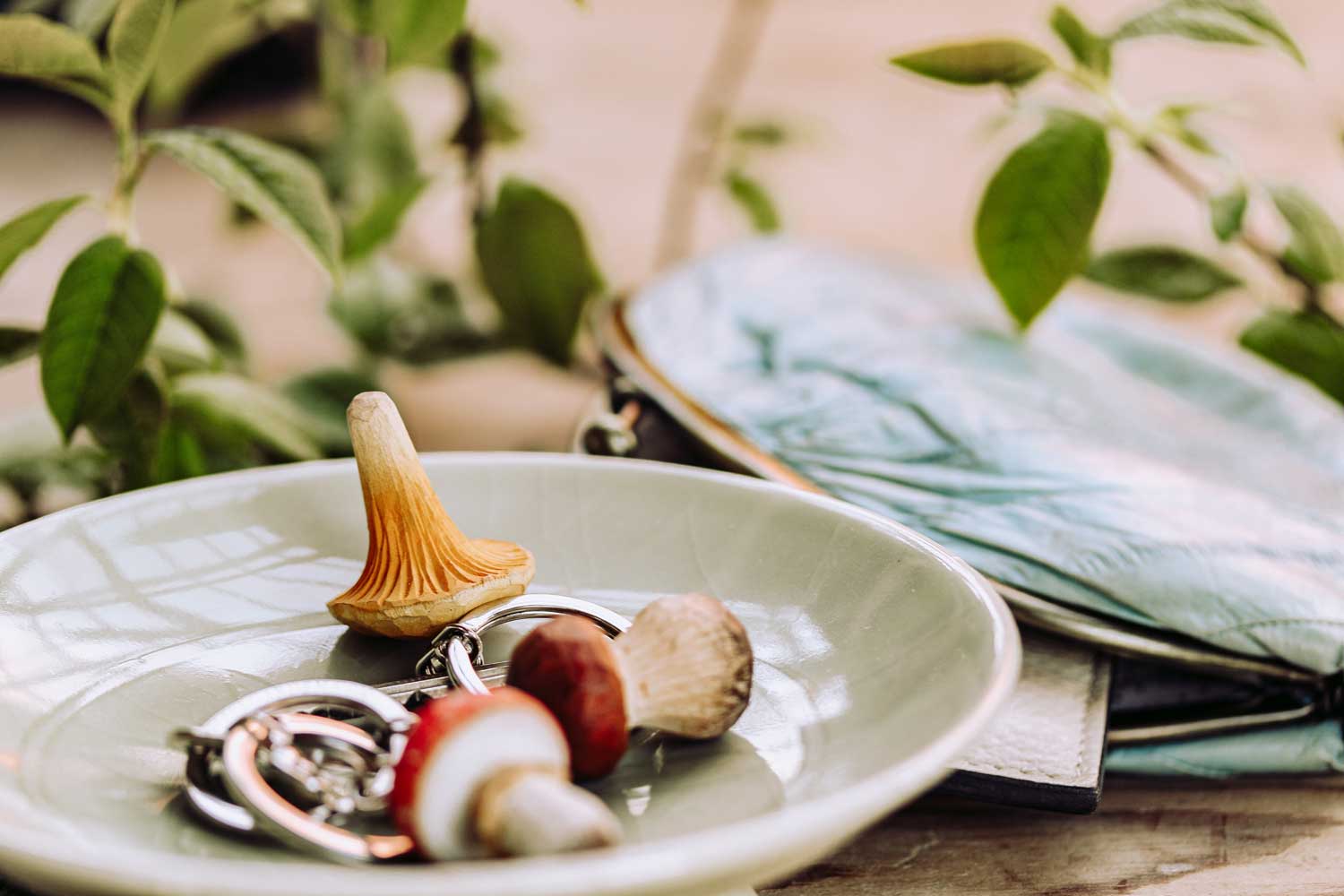 Porte-clés champignons Wildlife Garden dans une ambiance automnale