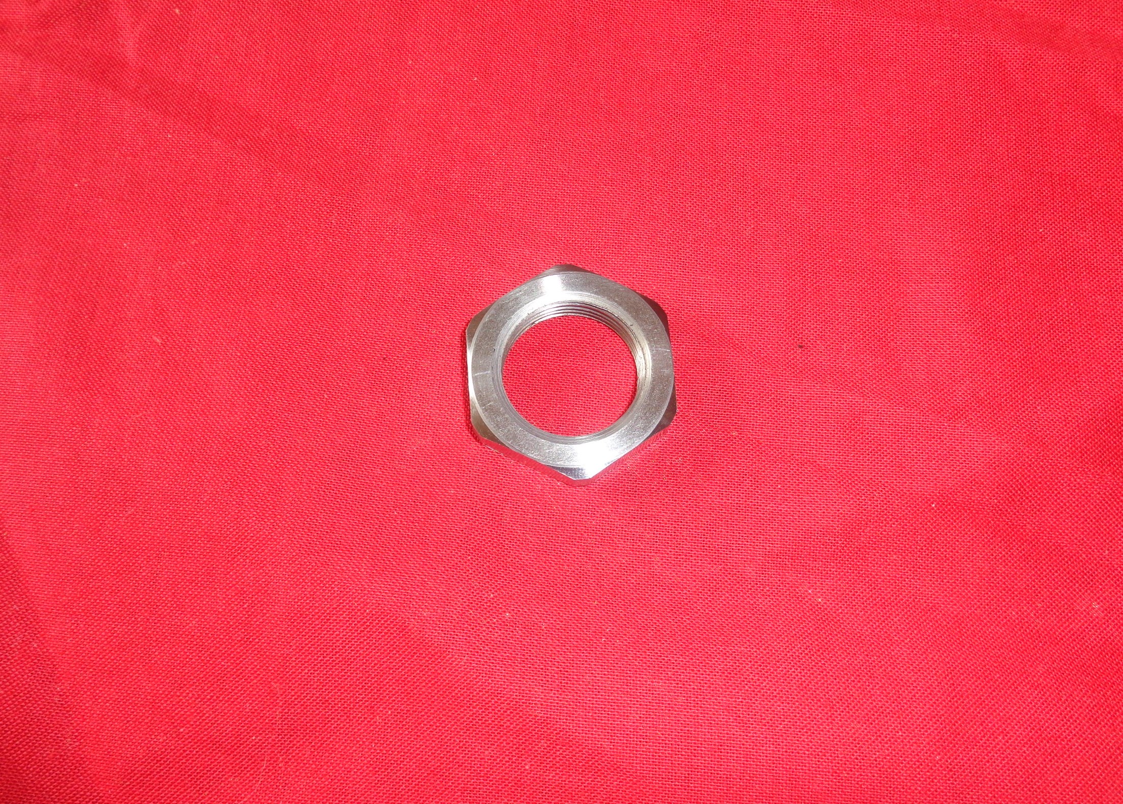 Clutch lock nut Harley J JD 1915-19, OEM Art nr: 2275-15