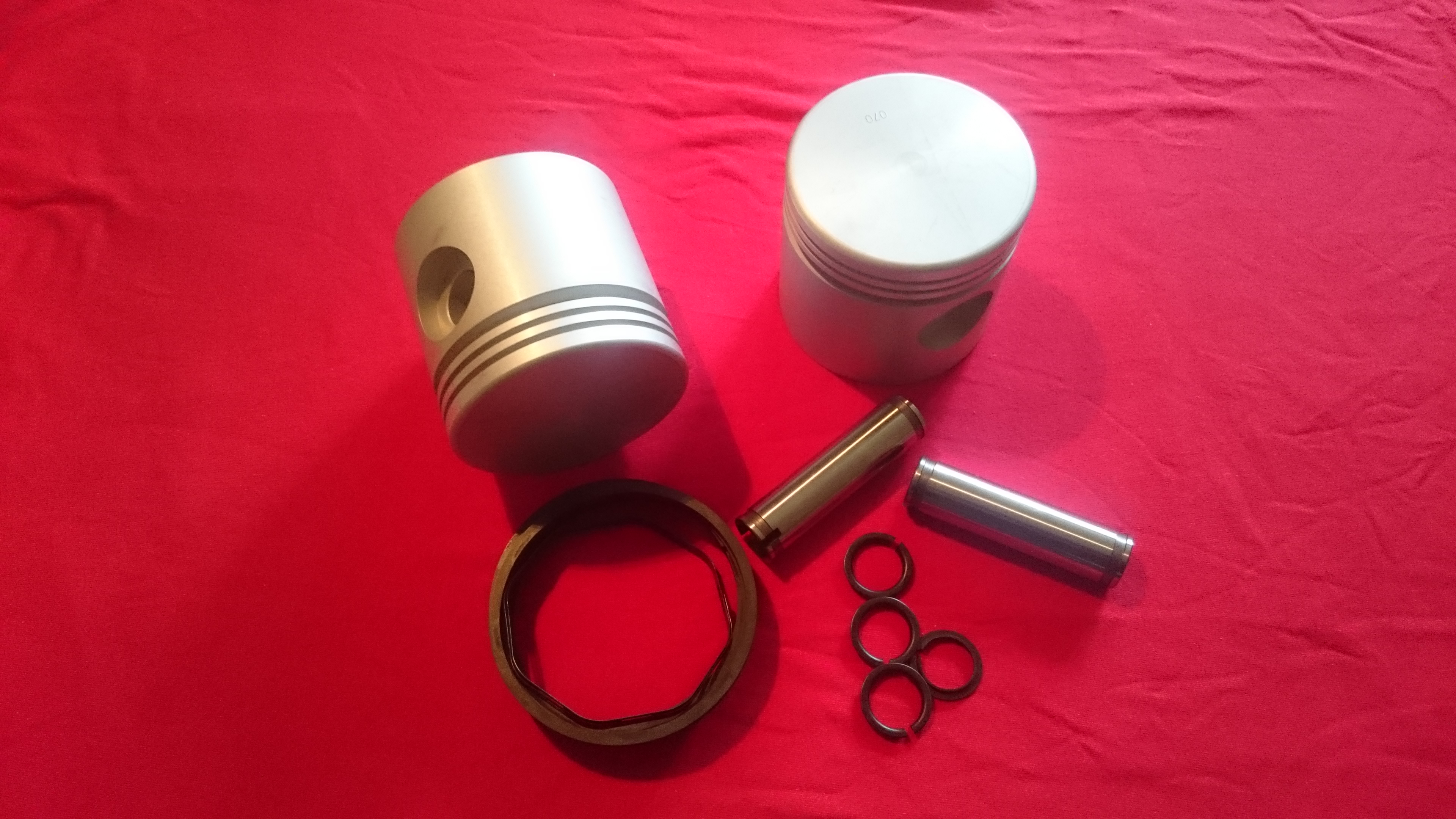 Piston set Harley E836, 3-7/16" Bore - 2