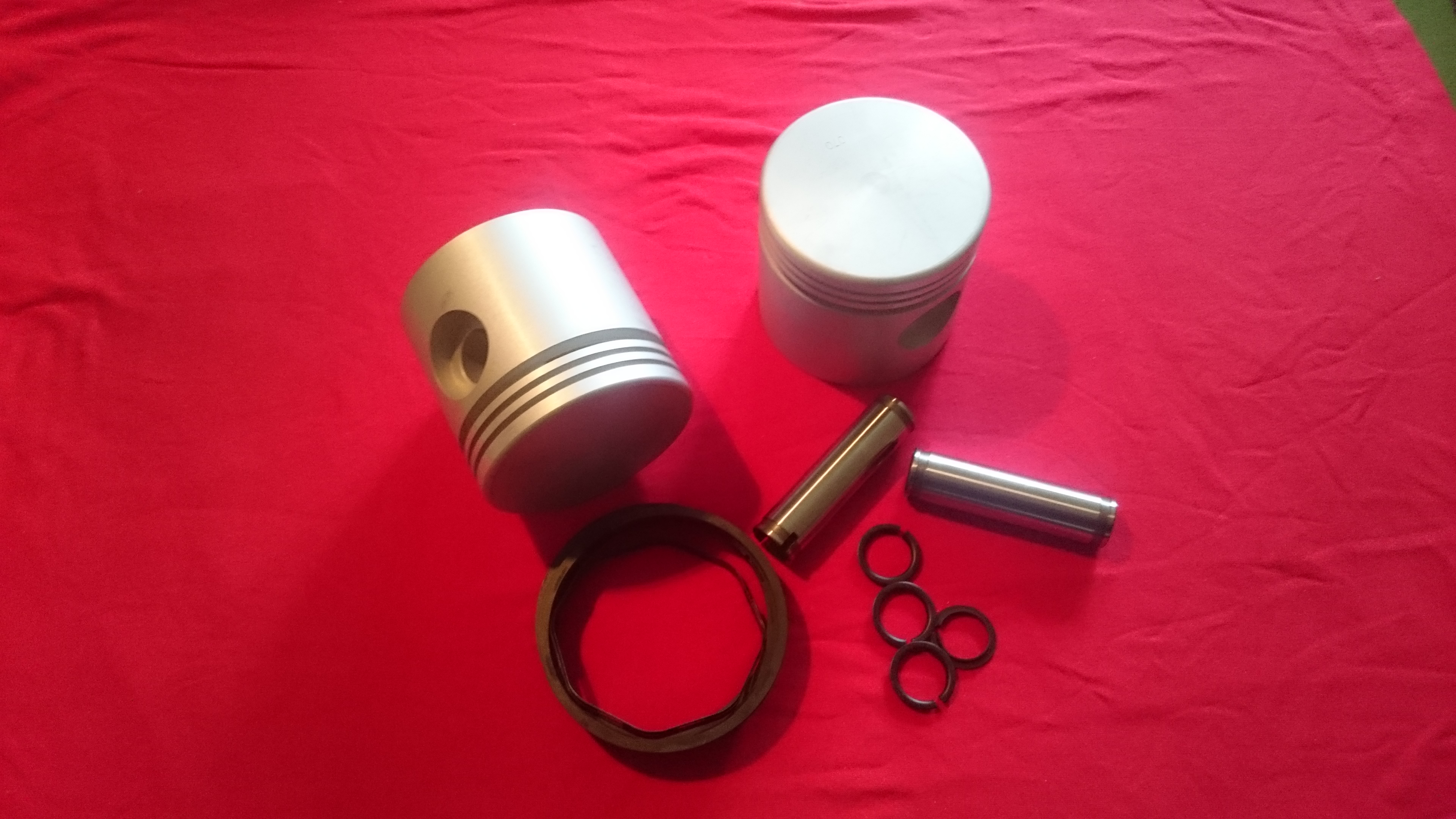 Piston set Harley E836, 3-7/16" Bore