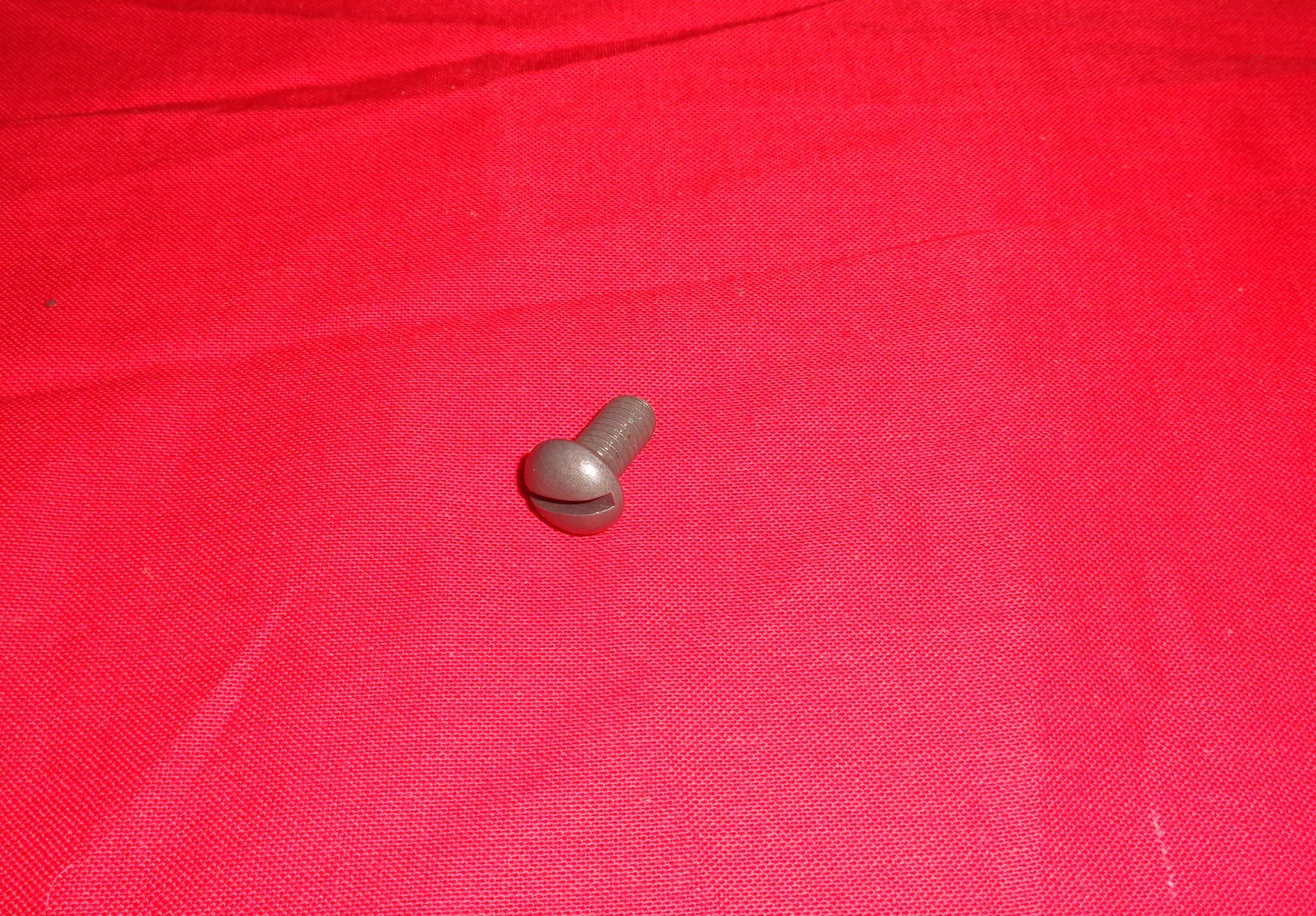 Screw 1/4"-24 x 1/2" Round head Park