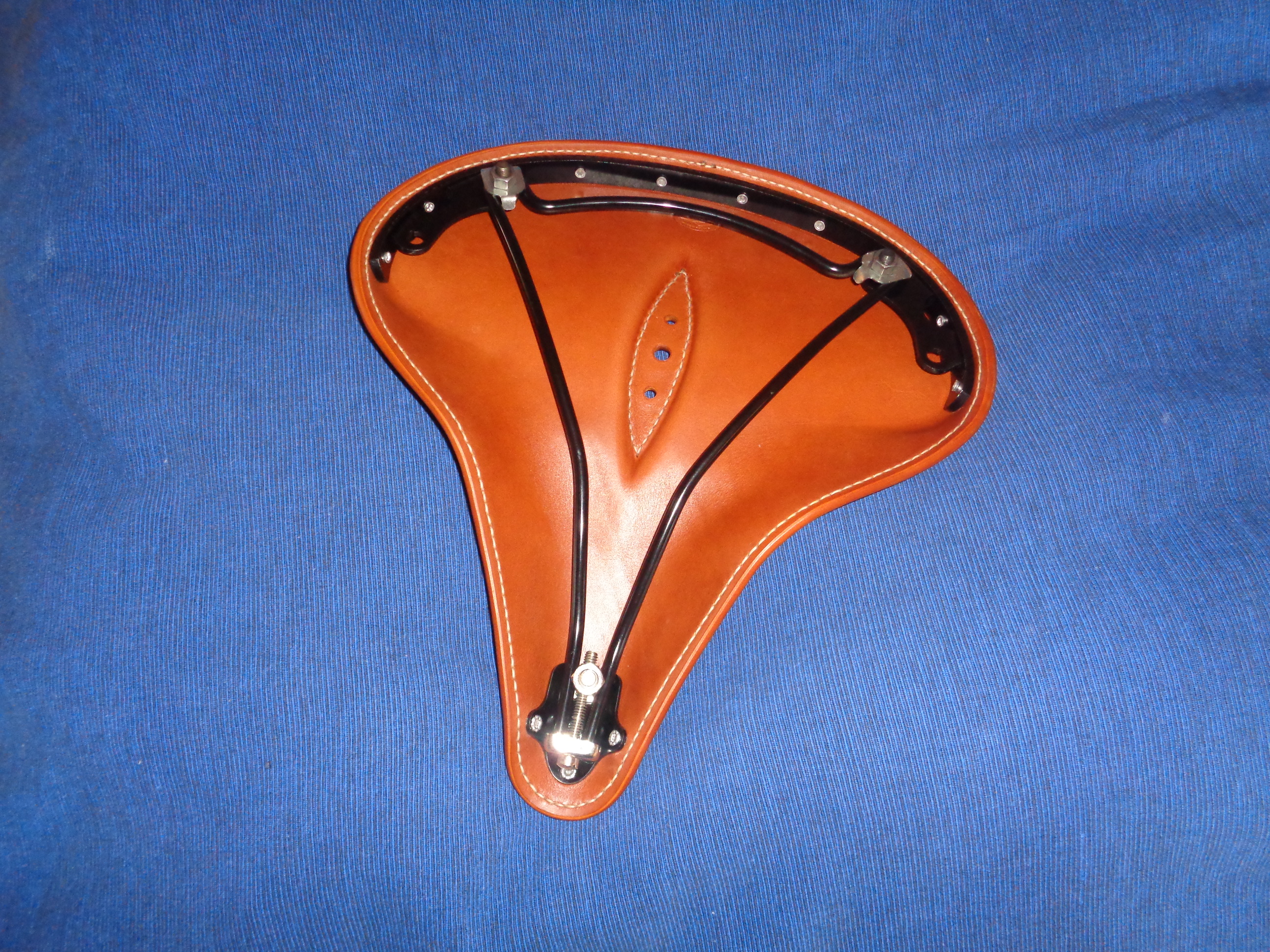 Seat Mesinger no. 1 - 2