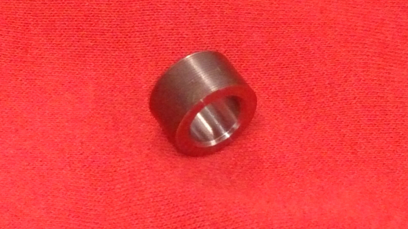Intake & Exhaust Pawl Roller 1915-24. OEM part no: 1052