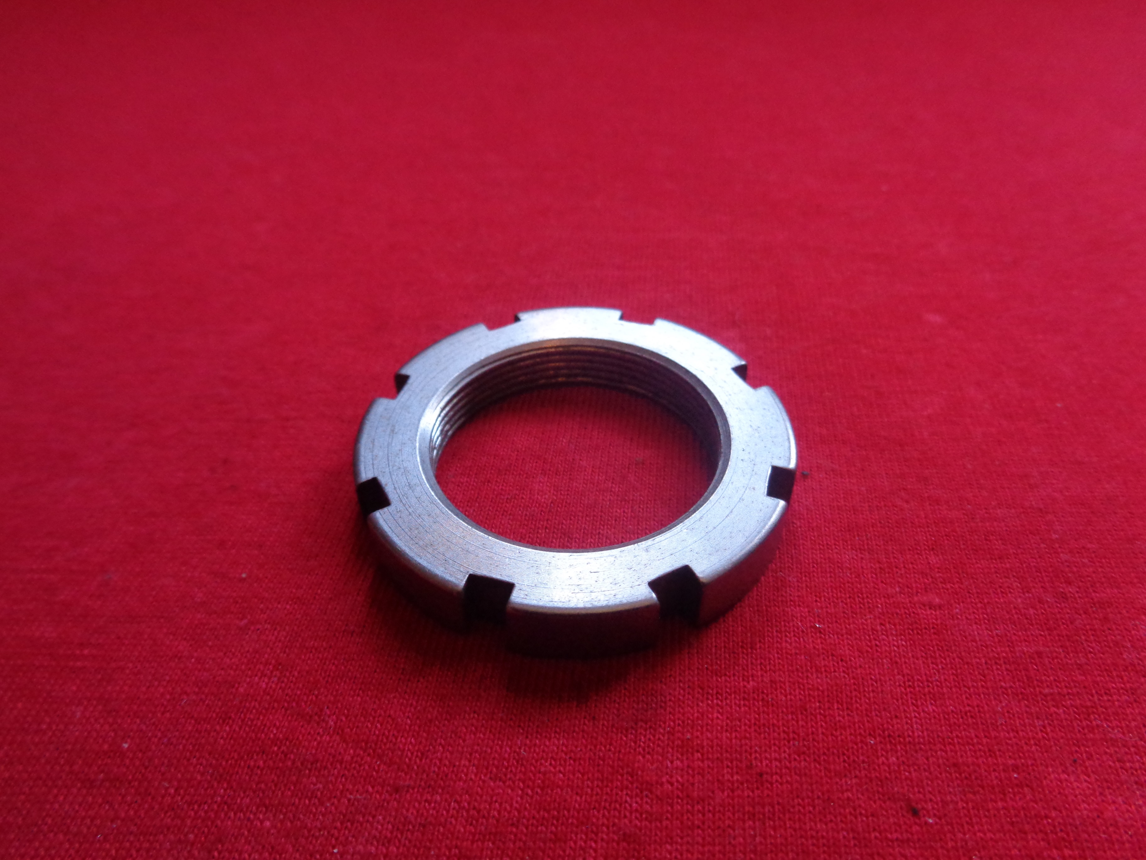 Head Cone Lock Nut Harley J JD 1909-29 Partno: 2759-09