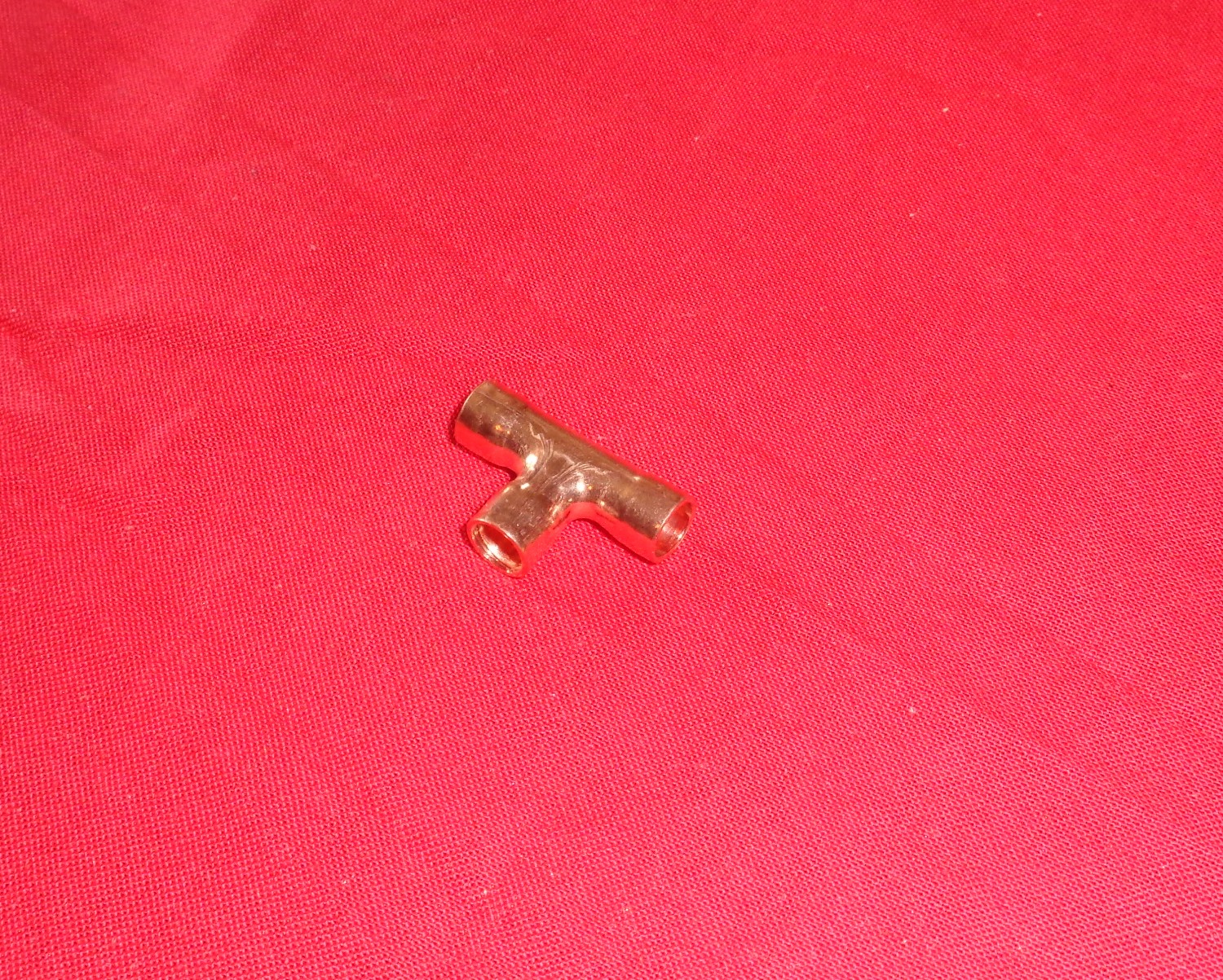Gas Line T Connection 1/4" line