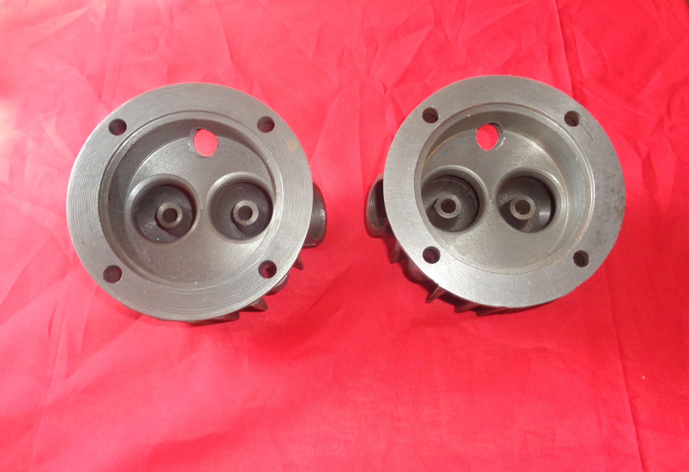 Cylinder Heads for Pope OHV twin - 2