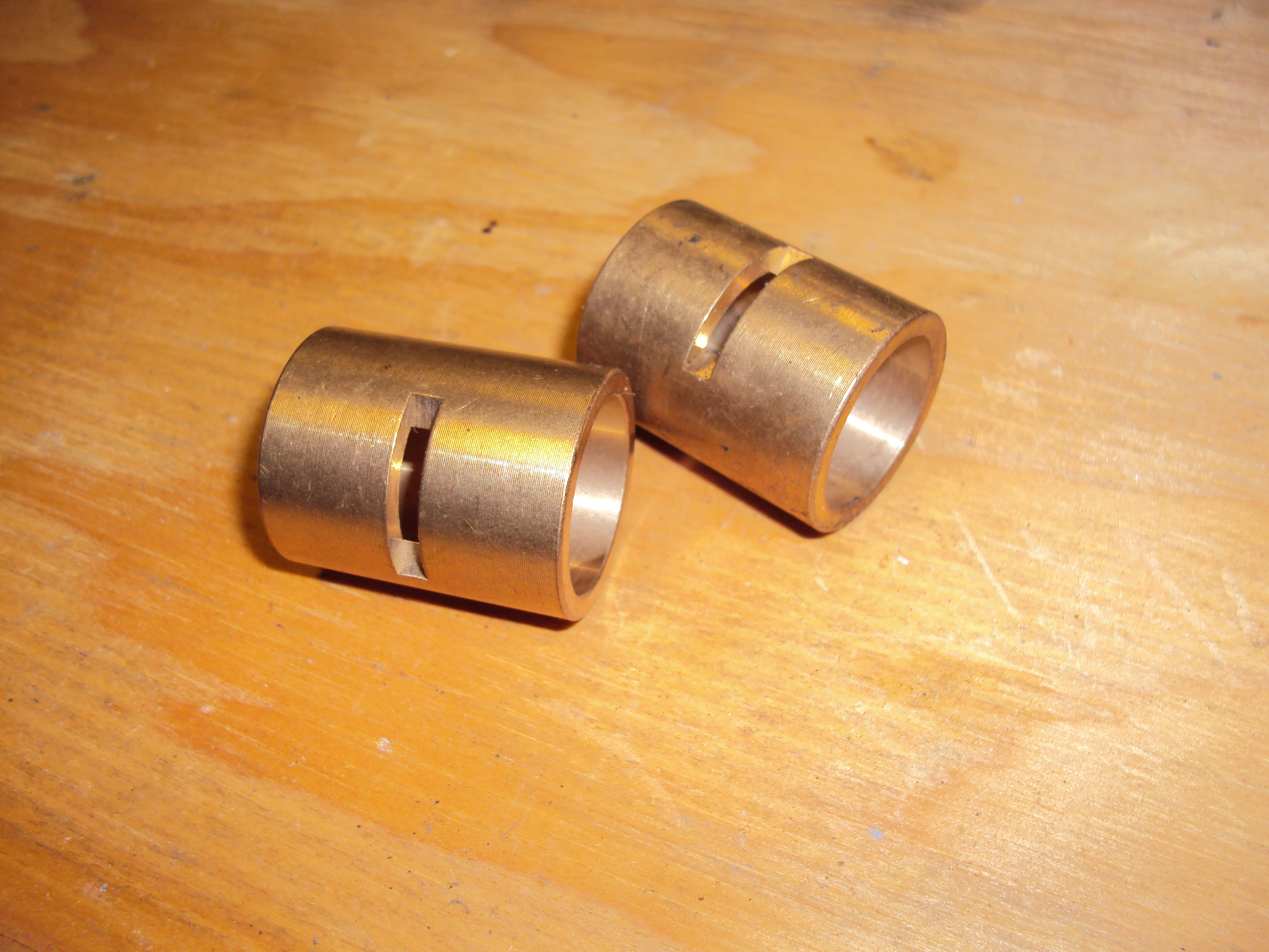 PISTON PIN BUSHINGS 1913-29 - 2