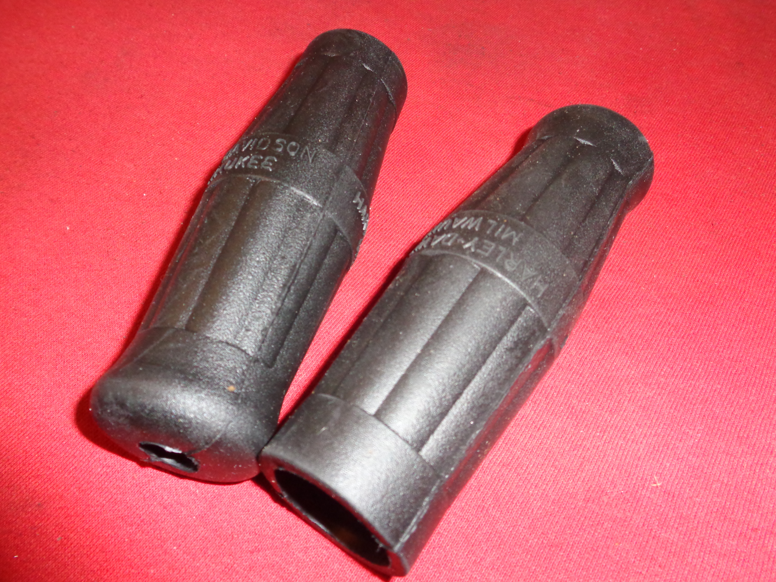 Grips Black Harley  J JD B C DL RL VL 1909-34 OEM Part no: 3310-09