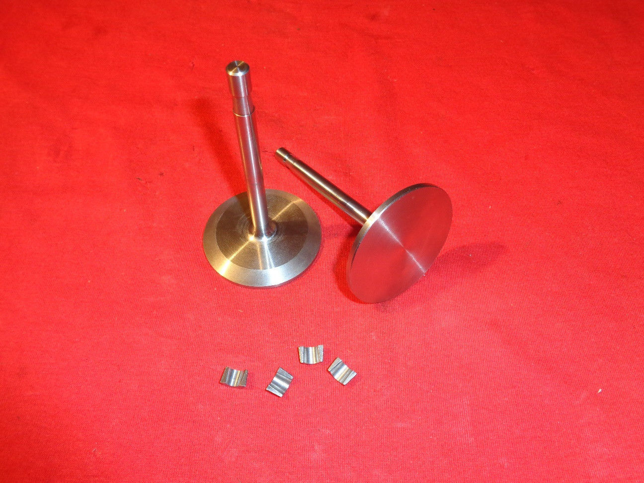 Intake Valve Kit Harley JDH Twin Cam 1928-29, OEM refno: 117-28