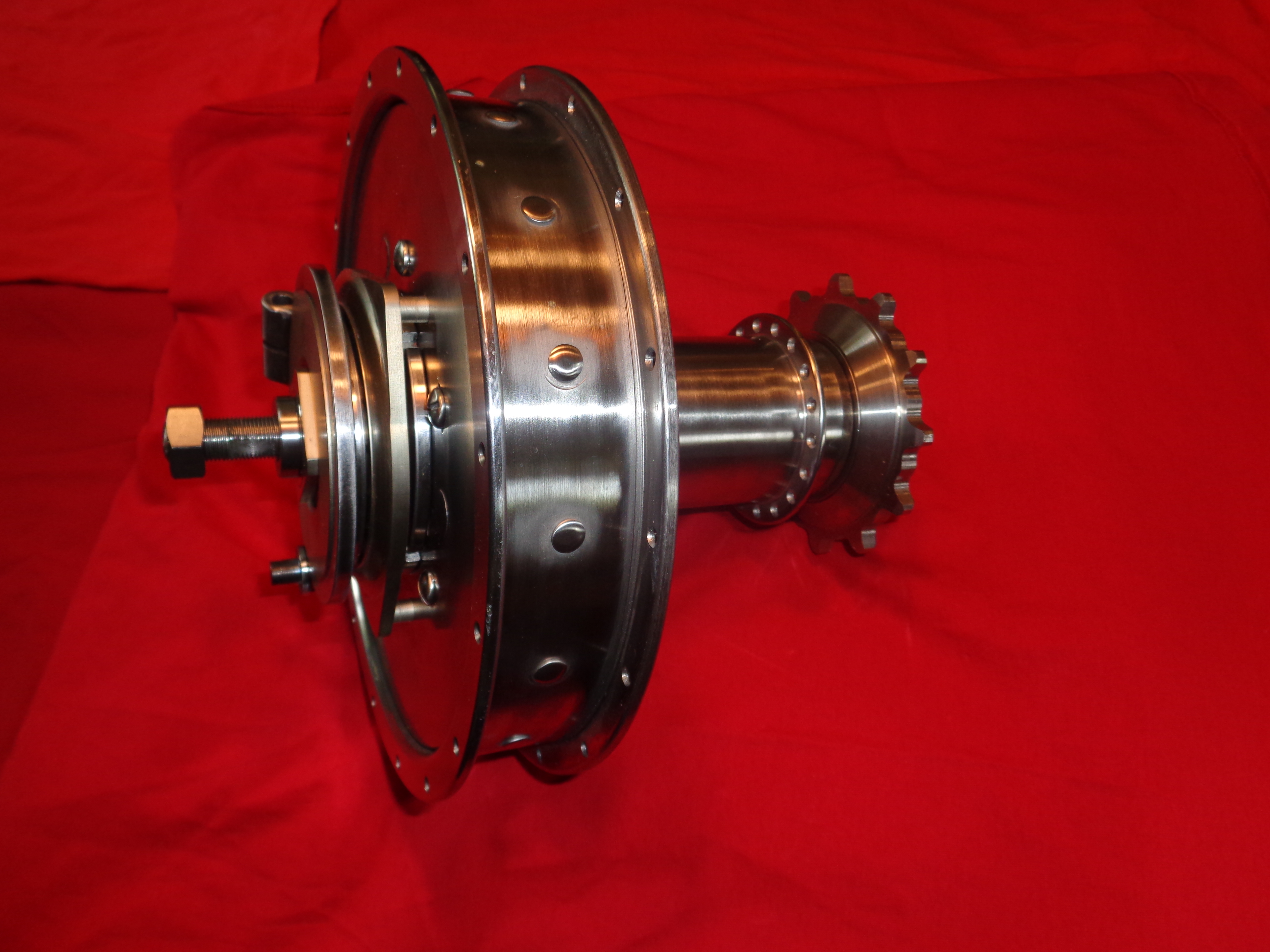 Rear Hub Complete with Clutch 1912-13 Belt drive - 3