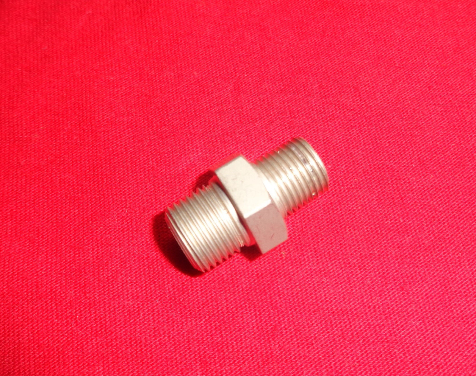 Oil Line Fitting Handpump Harley J JD 1915-27