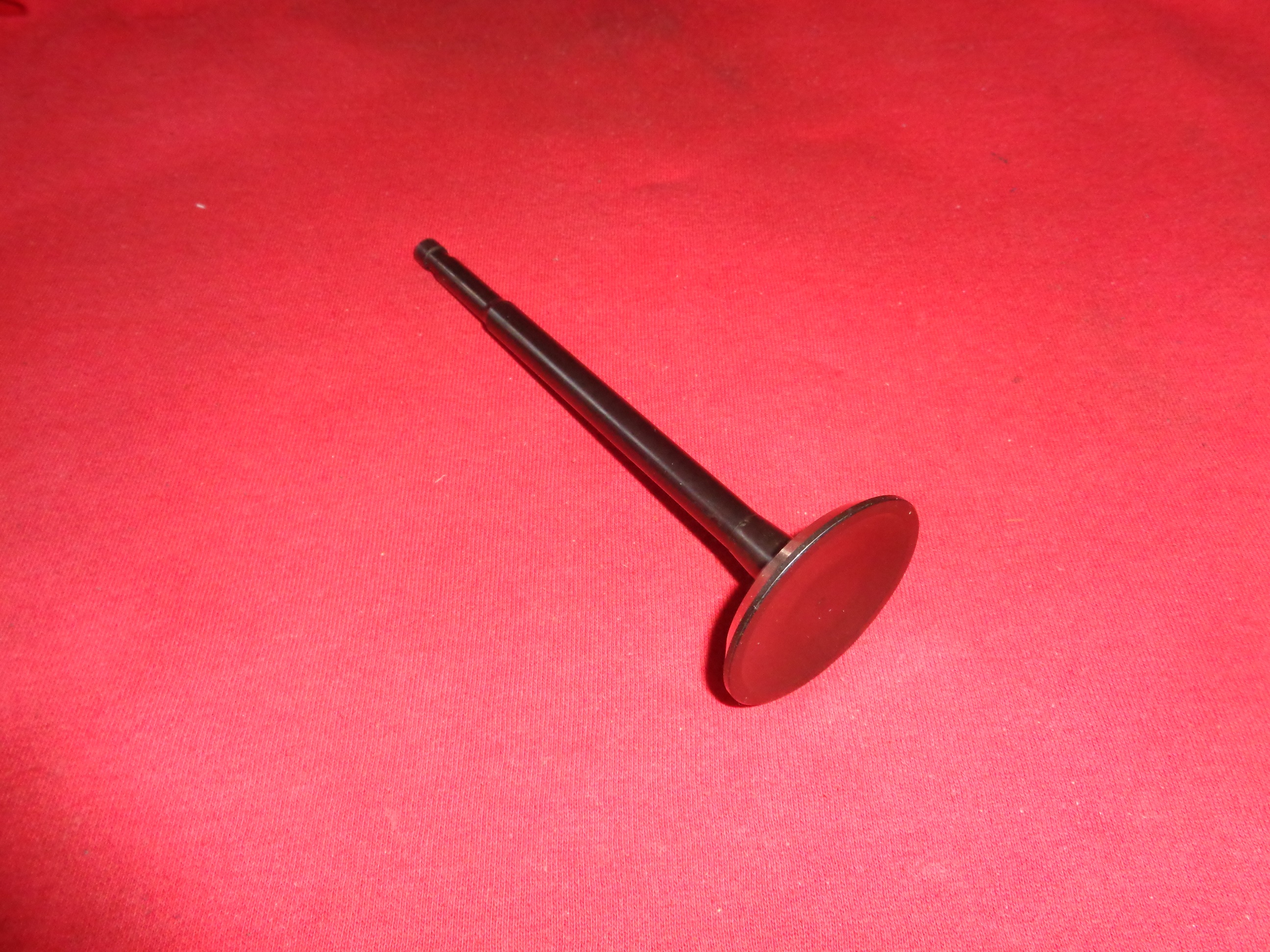 Intake Valve Harley 74"/80" Side Valve 1937-48, ref no: 18072-37 - 2