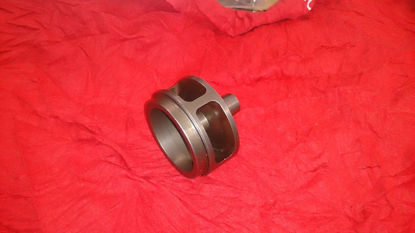 Intake Valve Cage Excelsior 1916-24 Partno: XG1650 - 2