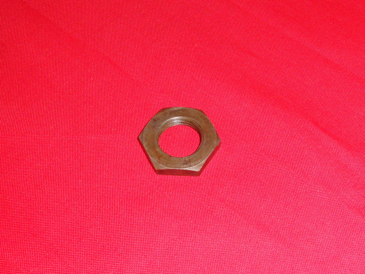 Flywheel shaft nut Harley 1912-29