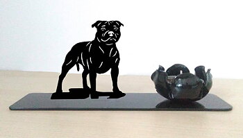 Grupp 3 - FCI nr. 76 / Staffordshire Bullterrier (Ljus)