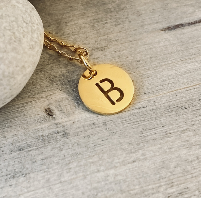 Goldene Buchstaben-Halskette mit Monatssteinen - Edelstahl - 2