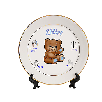 Tallerken nr. 12  gutt med fødselsdata  bamse
