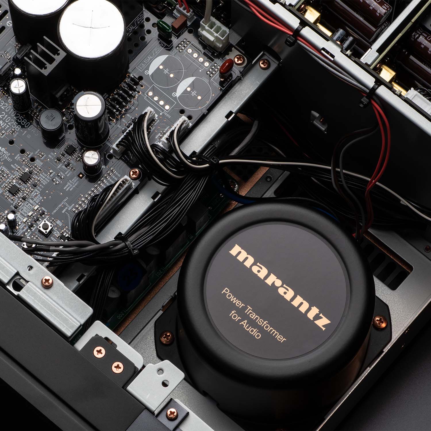 Marantz  AMP 10 - 8