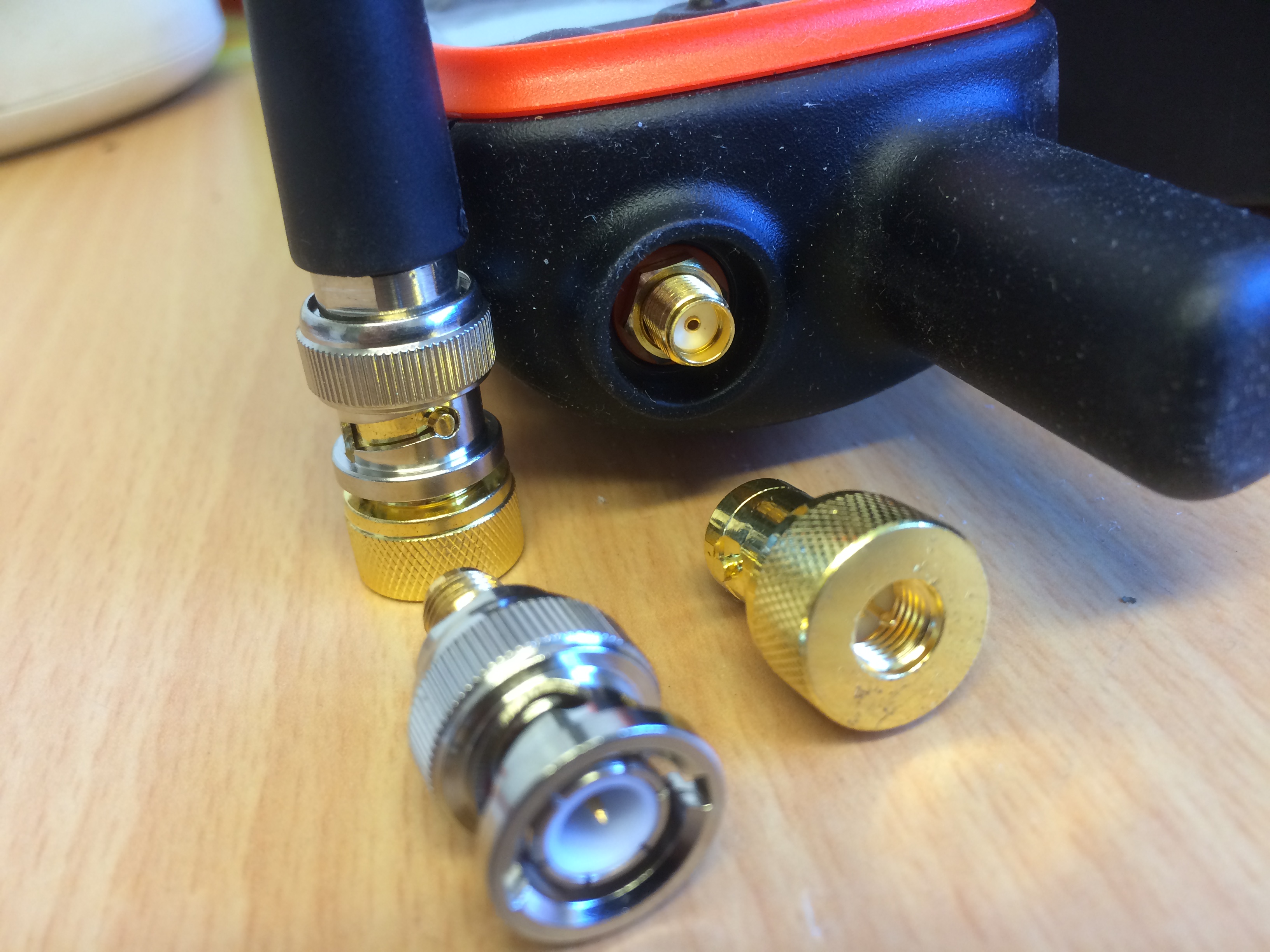 Lösa adapter till Garmin Astro handenhet / antenn. Bnc-sma - 3