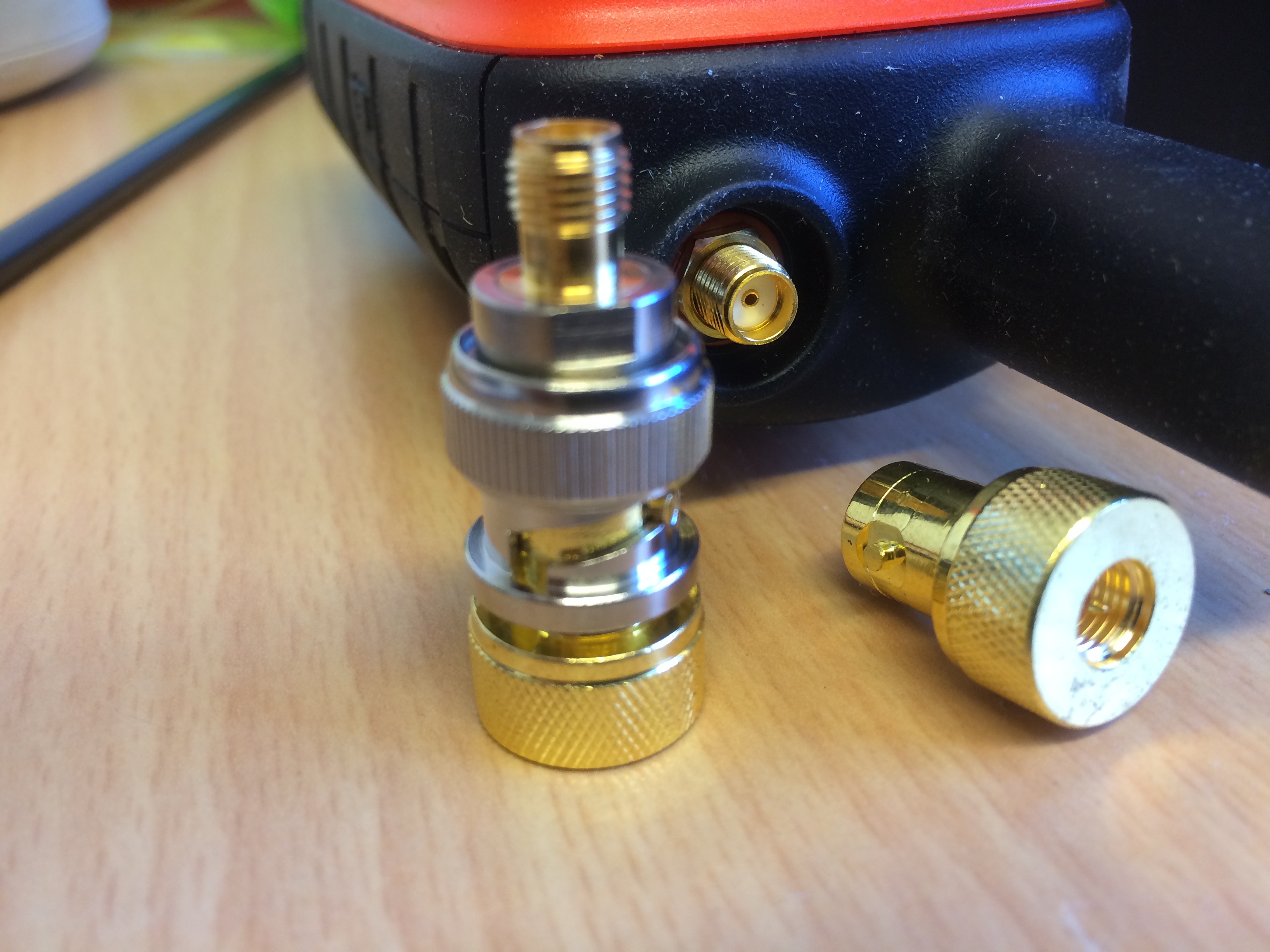 Lösa adapter till Garmin Astro handenhet / antenn. Bnc-sma - 2