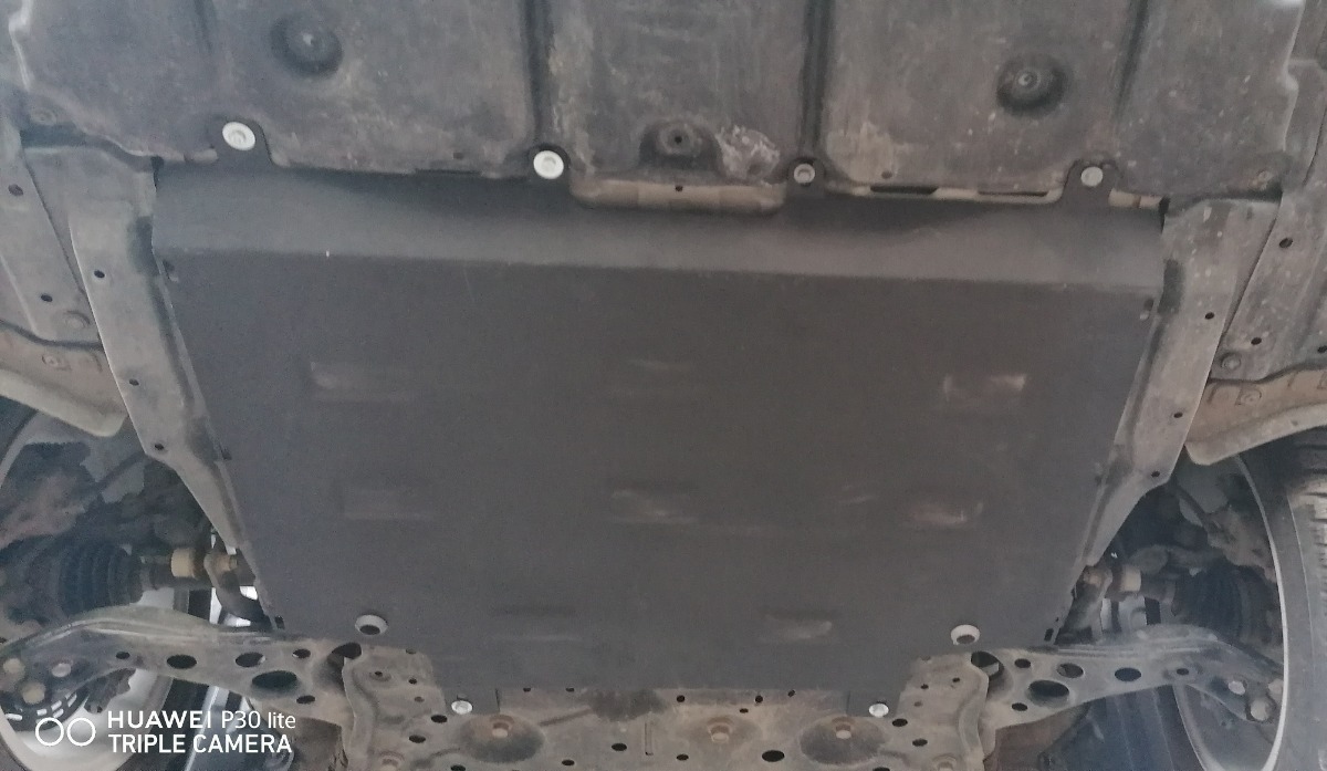 Protector inferior de acero Motor+ | Toyota Prius (2016-2022) - 6