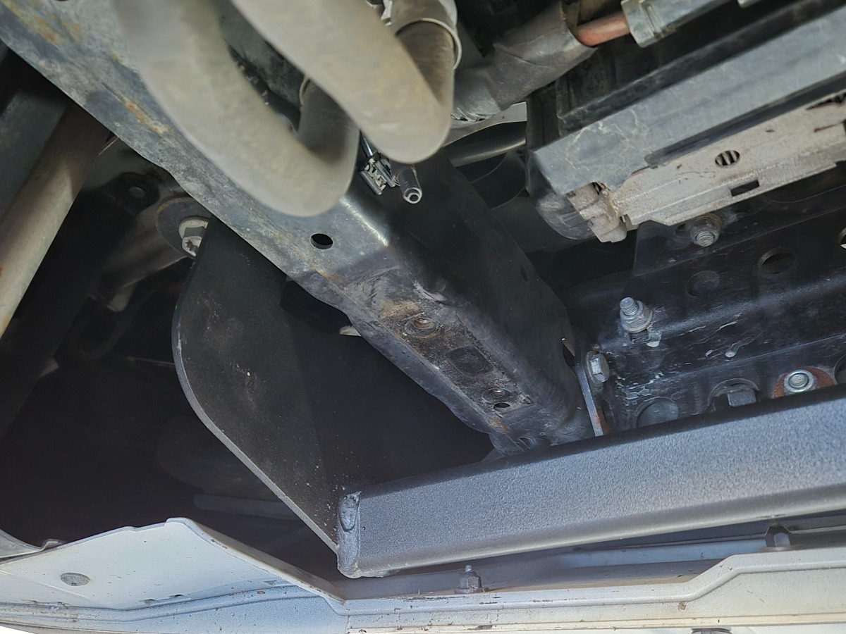 Protector inferior de acero para motor | VW Amarok (2010-2022) - 6