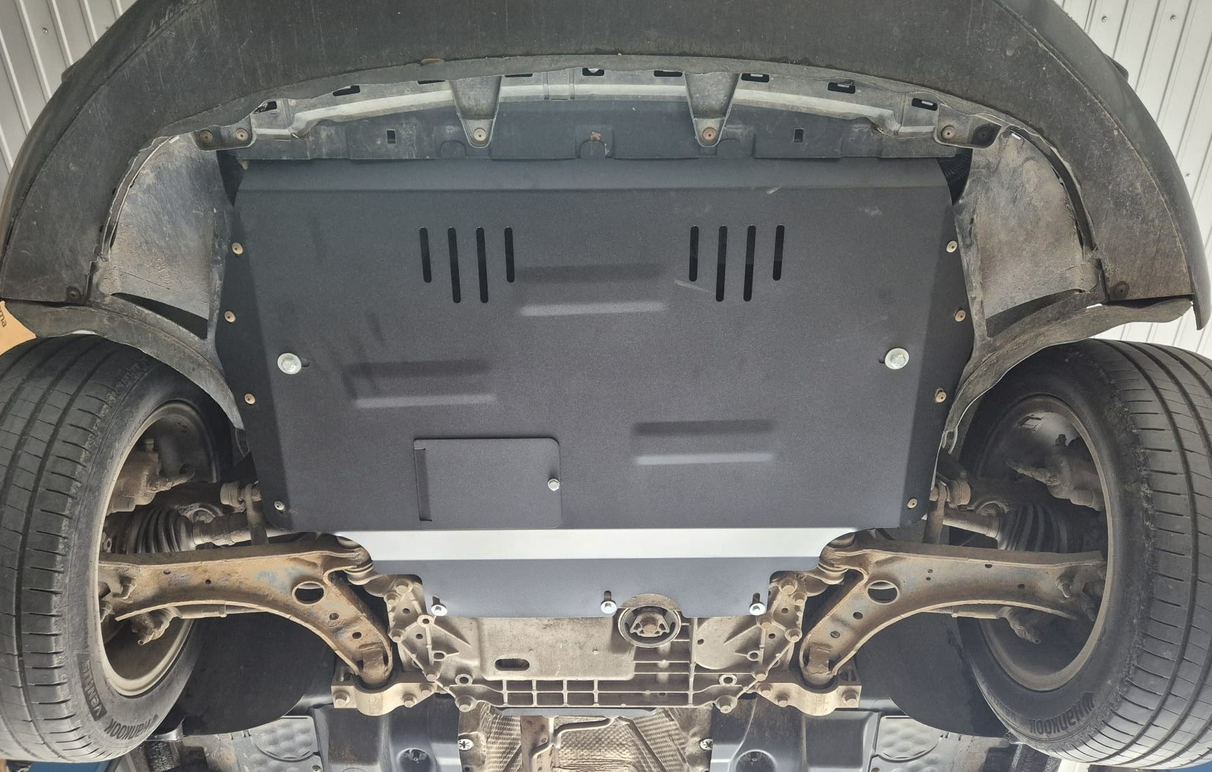 Protector inferior de acero Motor+ | VW Scirocco (2008-2017) - 5