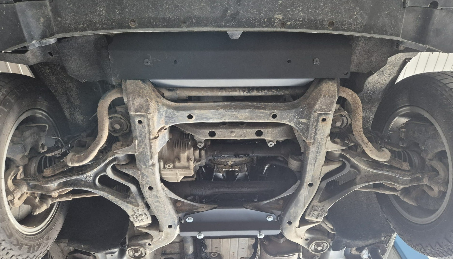 Skid plate Steel Engine | VW Touareg 7L (2003-2010) - 5