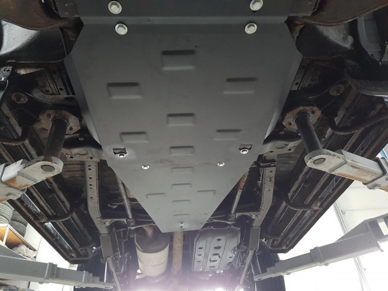 Skid plate Steel Gearbox | Mitsubishi Pajero Sport 1 (1998-2007) - 6