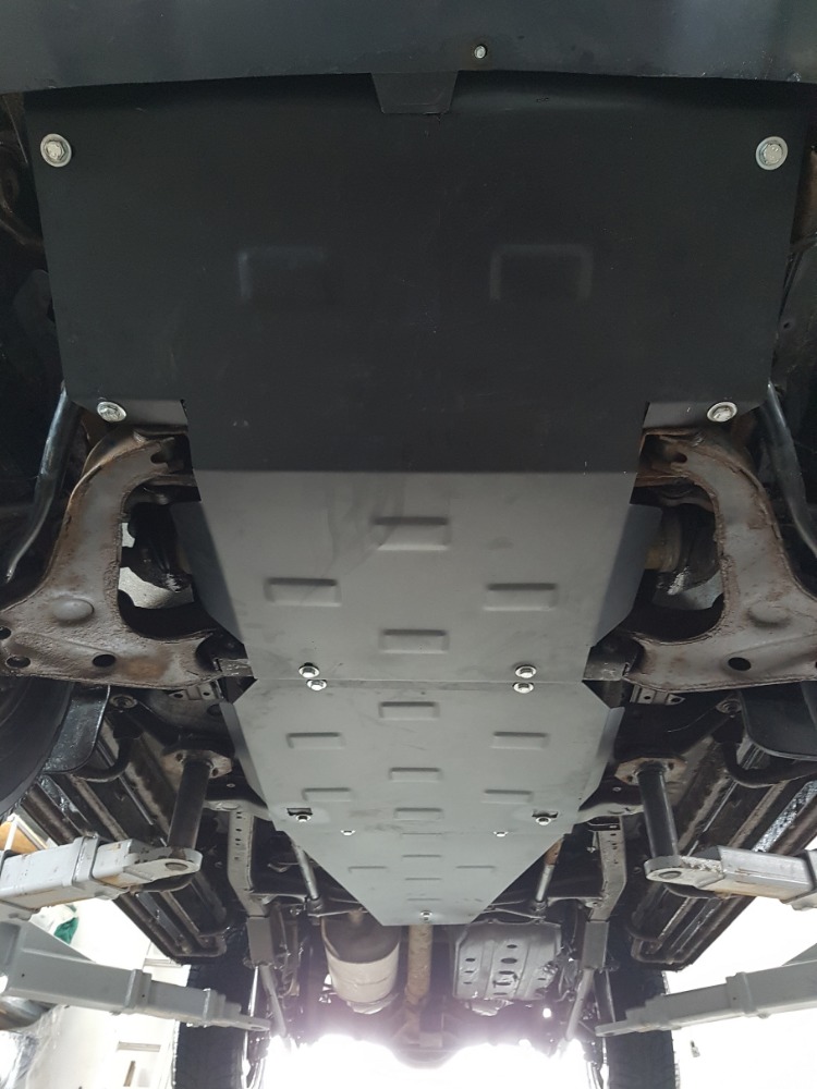 Stahl-Unterfahrschutz Getriebe | Mitsubishi Pajero Sport 1 (1998-2007) - 4