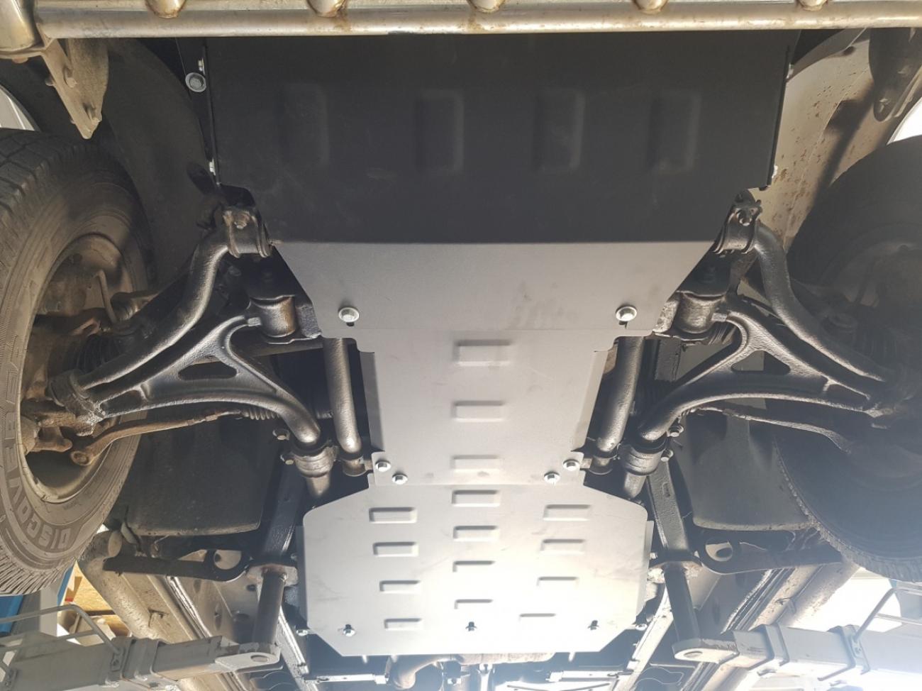 Skid plate Steel Gearbox | Mercedes ML W163 (1998-2005) - 6