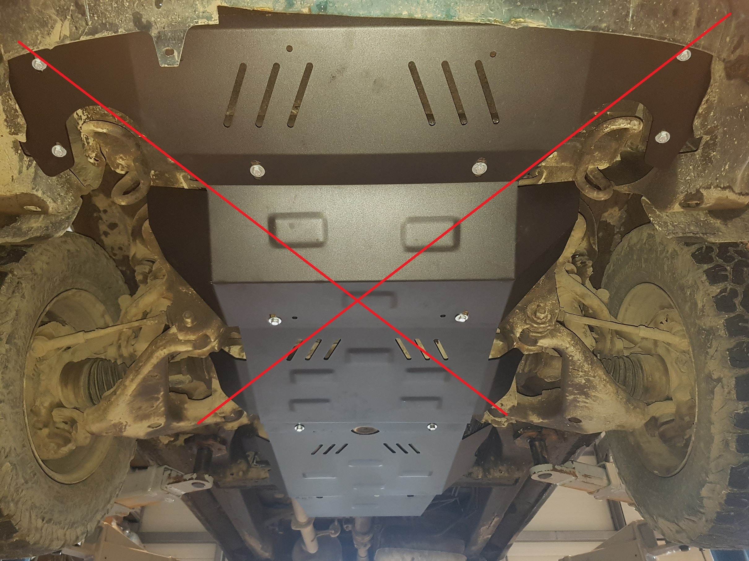 Skid plate Steel Gearbox | Toyota Hilux (2016-2026) - 5