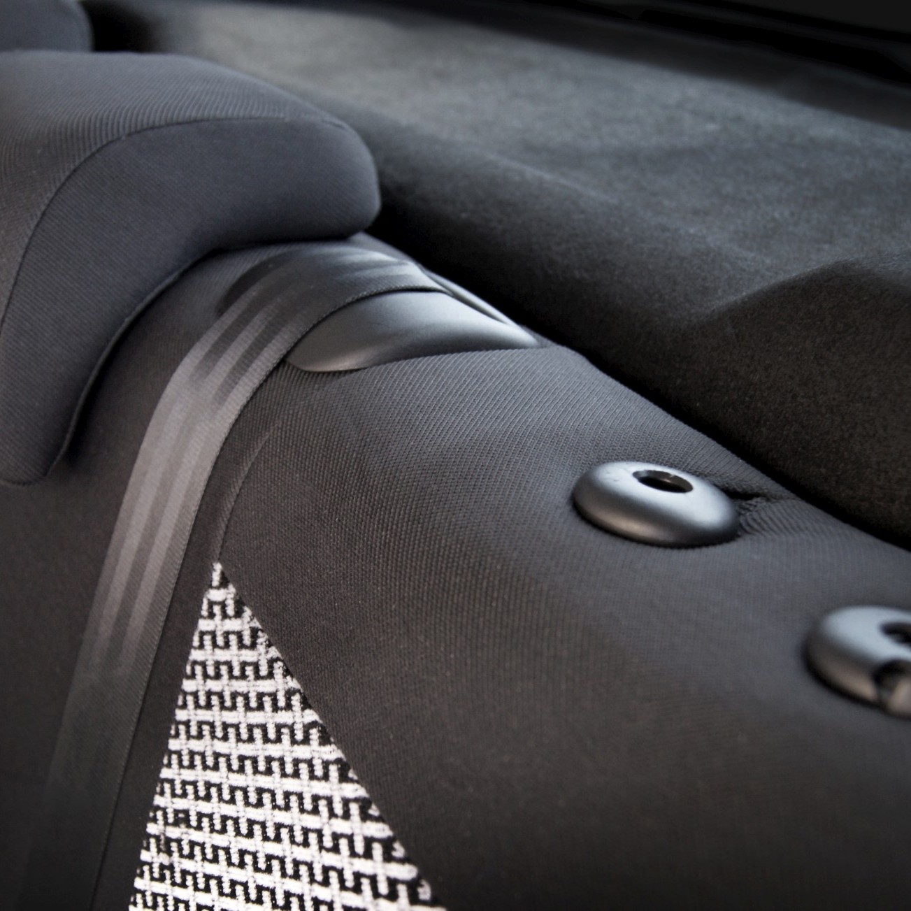 Seat Cover Elegance | Dacia Dokker 5-seater 2012-2017 - 7