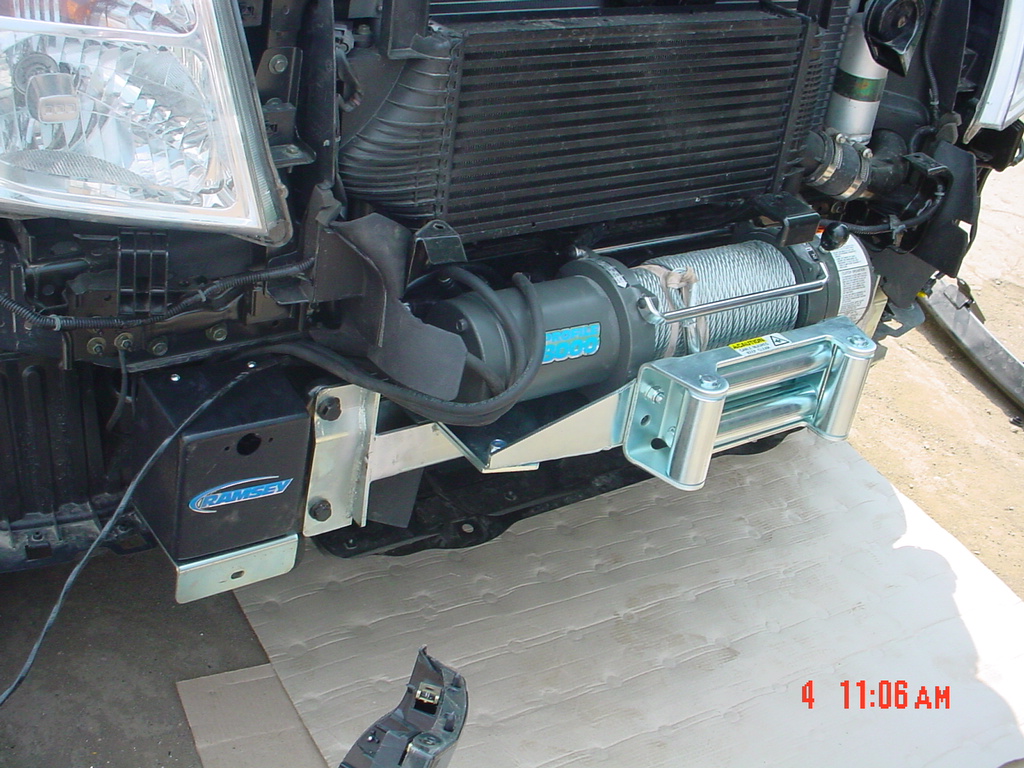 Vinssikiinnike | Nissan Navara (2005-2015) - 3