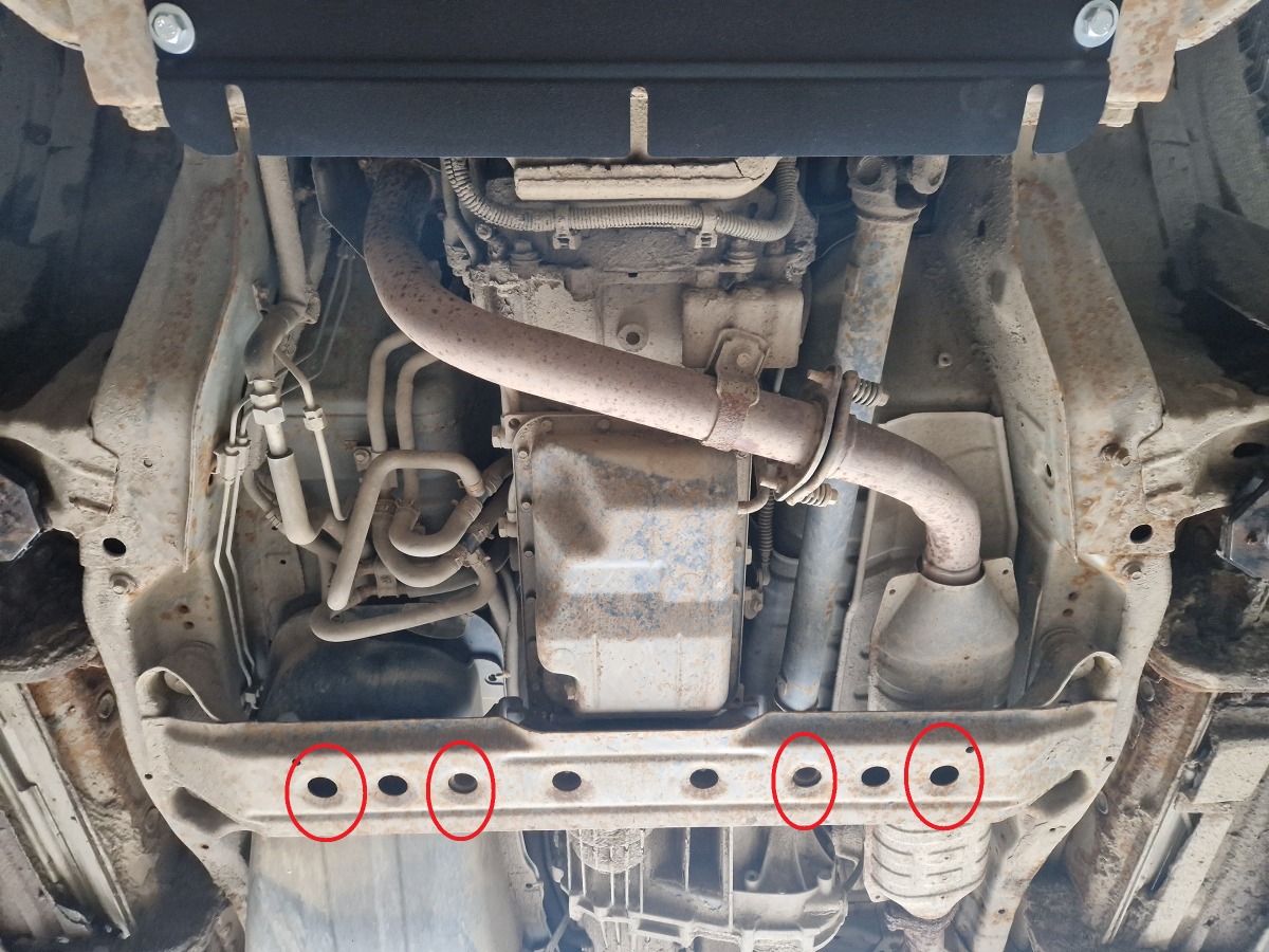 Protezione inferiore cambio in acciaio | Mitsubishi Pajero 4 (V80, V90) (2007-2021) - 4