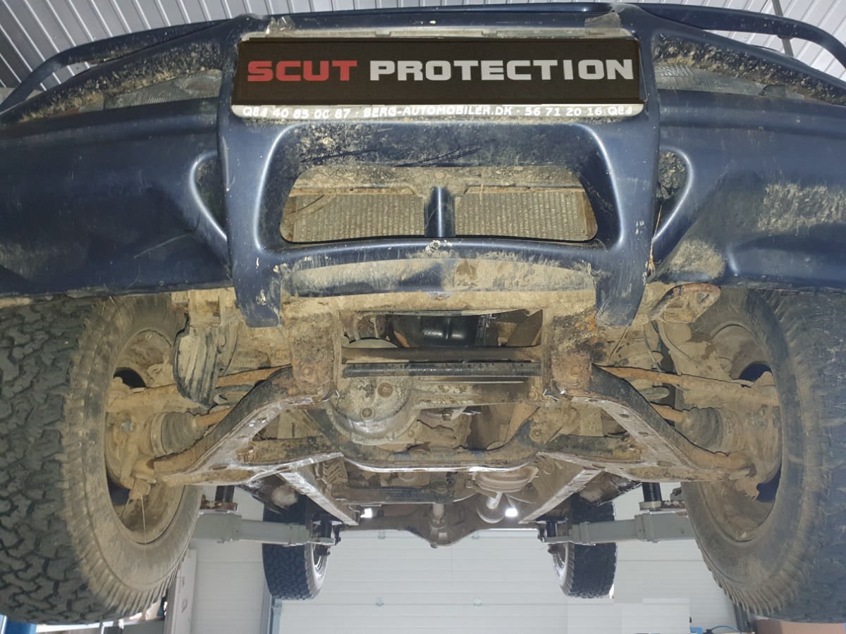 Protector inferior de acero para caja de cambios | Suzuki X90 (1988-1999) - 7