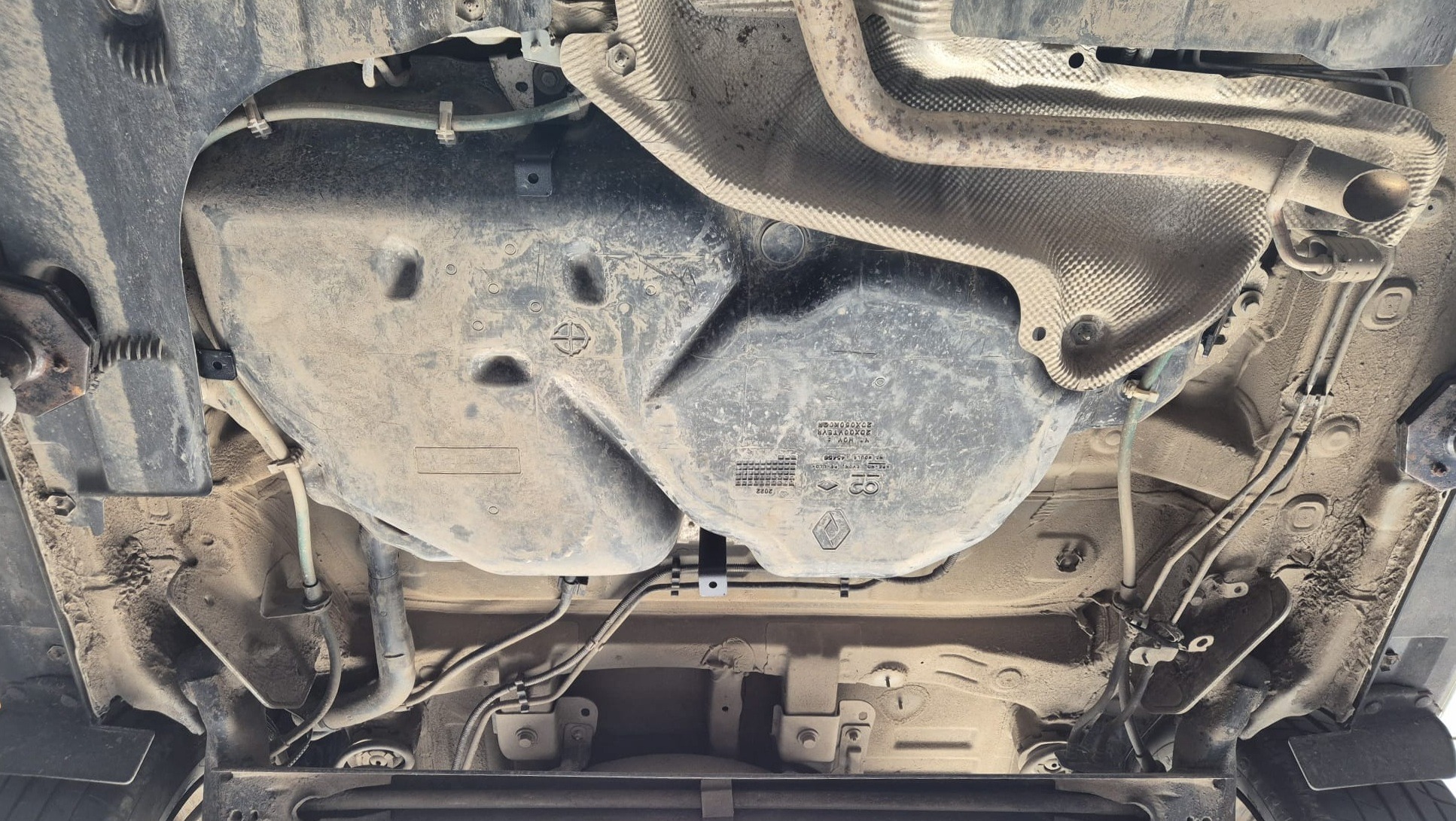 Bunnplate Stål Drivstofftank | Dacia Sandero (2021-2026) - 5