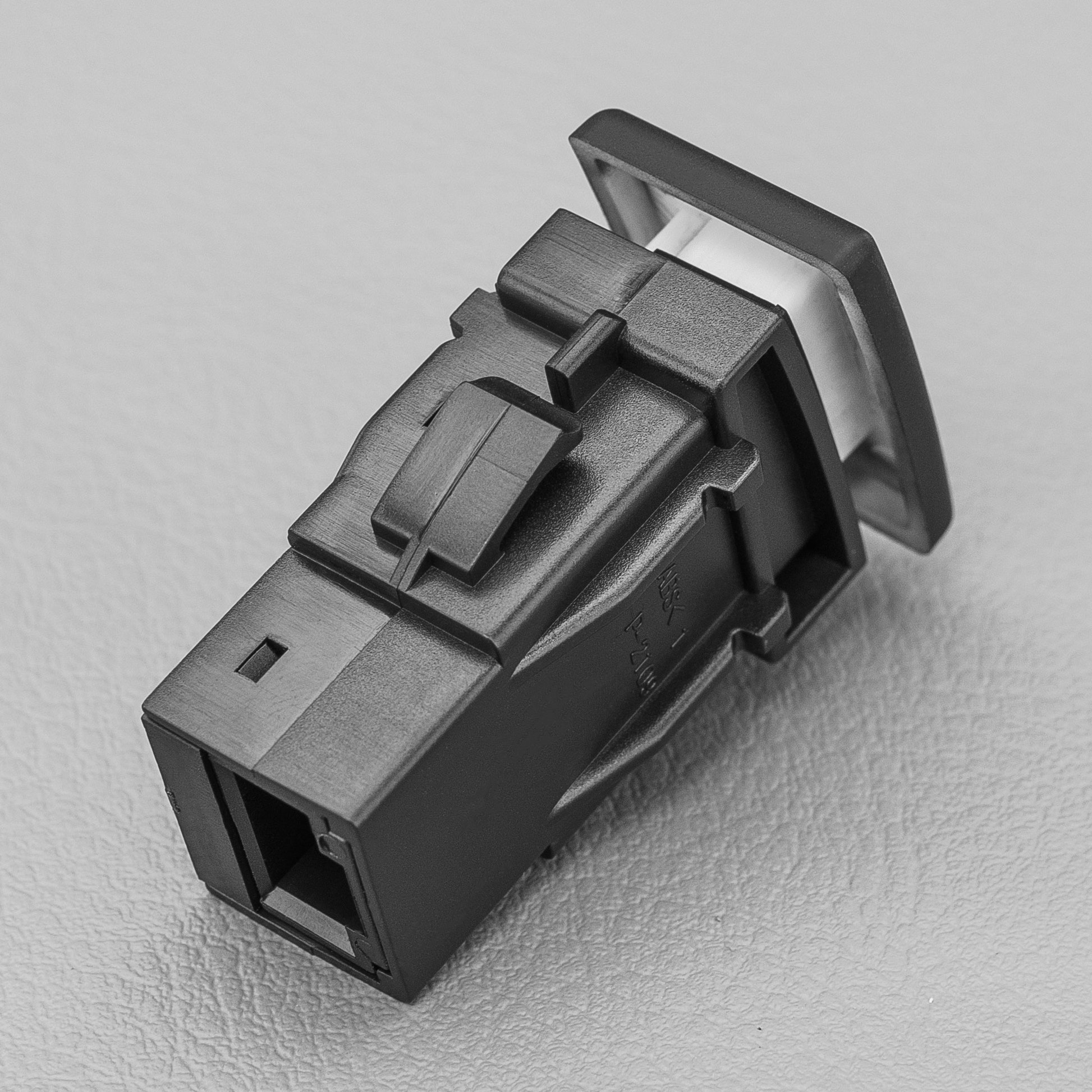 Switches Isuzu D-Max (12-19) - 5
