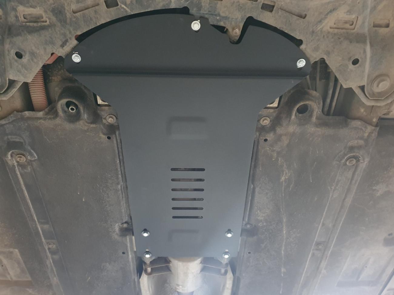 Bunnplate Aluminium Katalysator | Toyota Prius (2019-2026) - 4