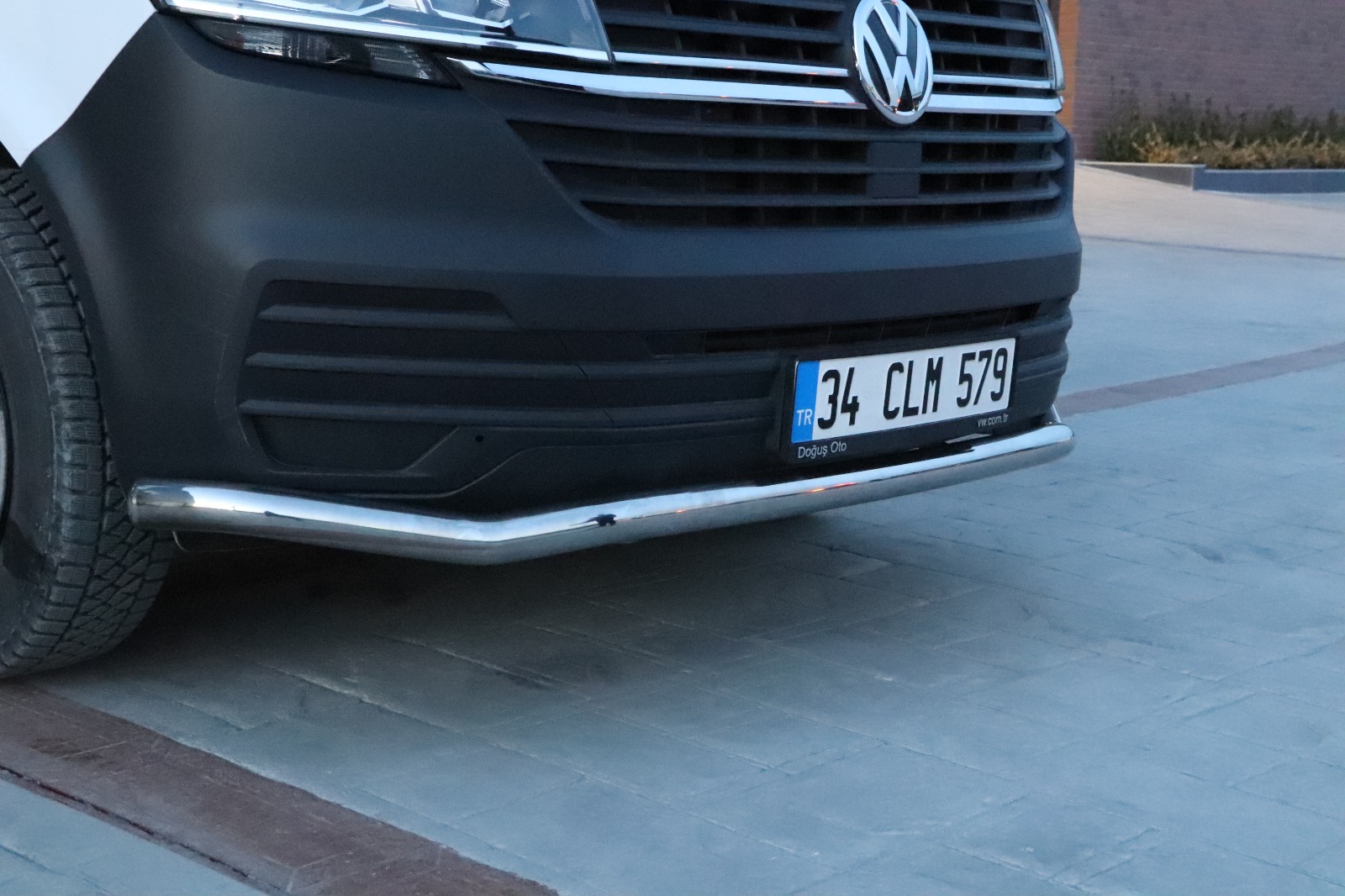 LOWBAR Valorauta - VW T6.1 2020- - 3